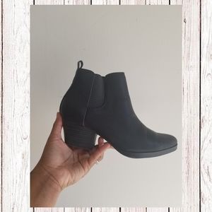 Old Navy Black Ankle Boots